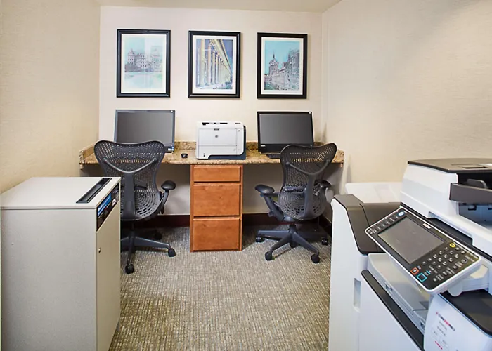 Hilton Garden Inn Albany Airport